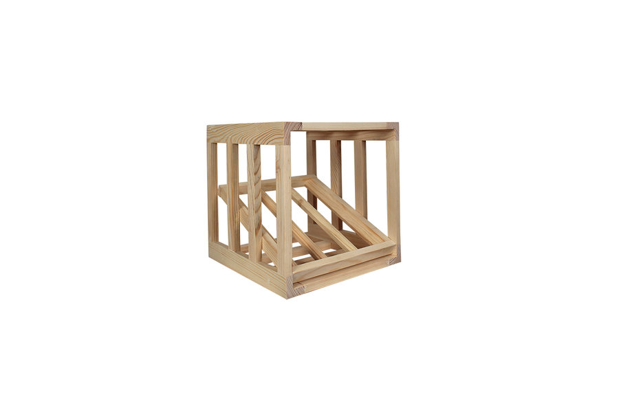 grenen houten wijnrek met schuine legger voor wijnflessen