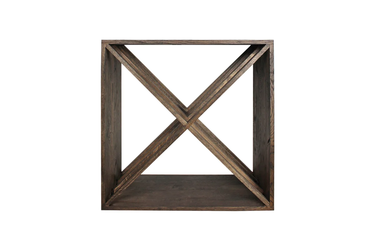 Donker eikenhouten wijnrek met kruis