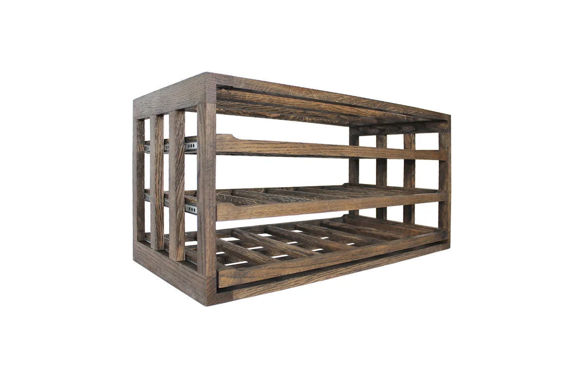 Donker eikenhouten wijnrek met uitschuifbare leggers